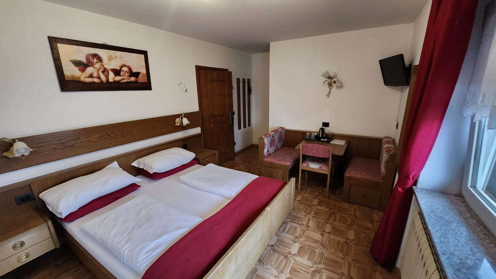 Inter Hotel B&B Vigo di Fassa Bilik gambar